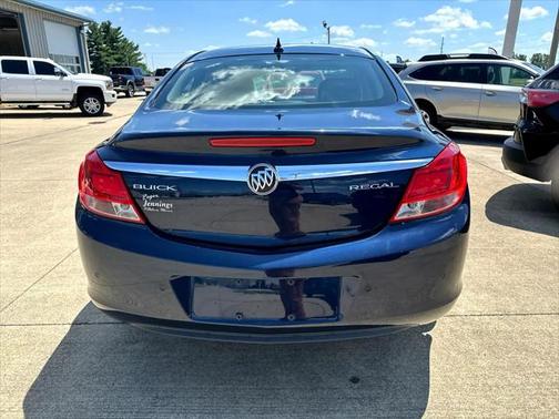 2012 Buick Regal Premium 1
