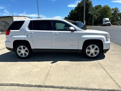 2017 GMC Terrain SLE-1