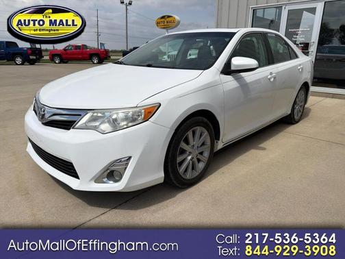 White 2012 Toyota Camry SE Sport