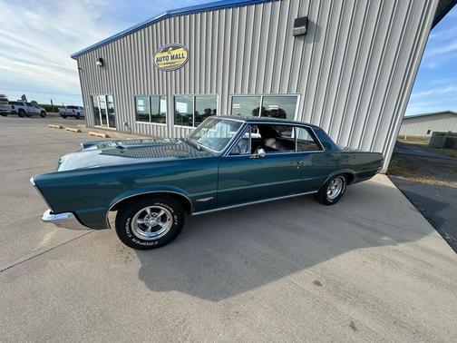 1965 Pontiac GTO Coupe