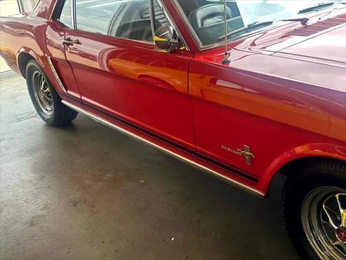 1965 Ford Mustang Base