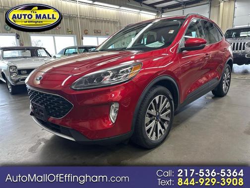 2020 Ford Escape Titanium