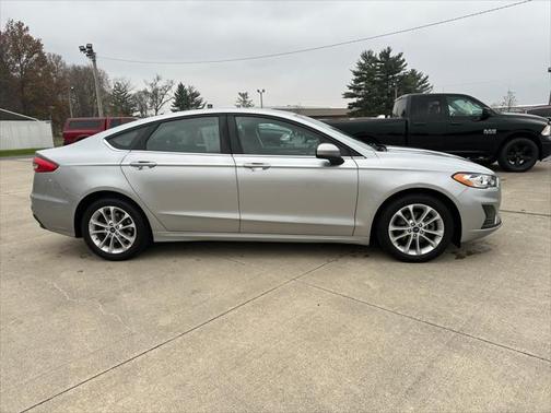 2020 Ford Fusion Hybrid SE