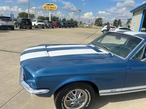 1967 Ford Mustang Base