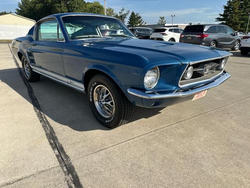 1967 Ford Mustang Base