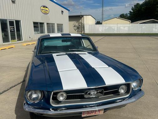 1967 Ford Mustang Base