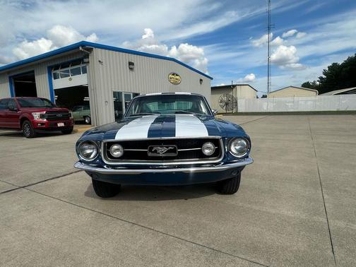 1967 Ford Mustang Base