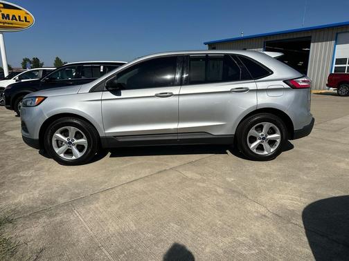 2019 Ford Edge SE