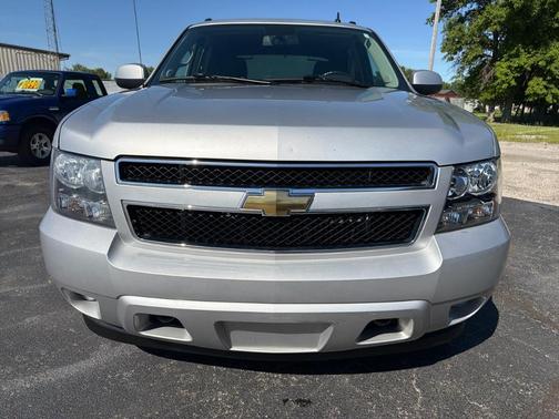 Silver 2011 Chevrolet Avalanche 1500 LS