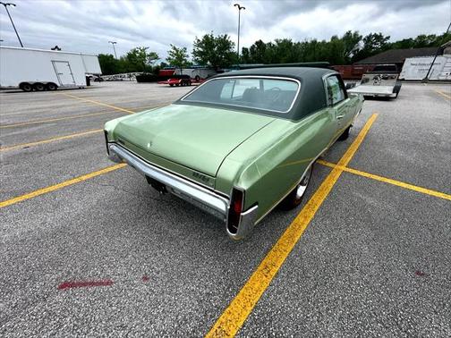 1970 Chevrolet Monte Carlo Vinyl
