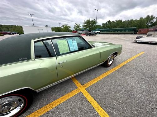 1970 Chevrolet Monte Carlo Vinyl