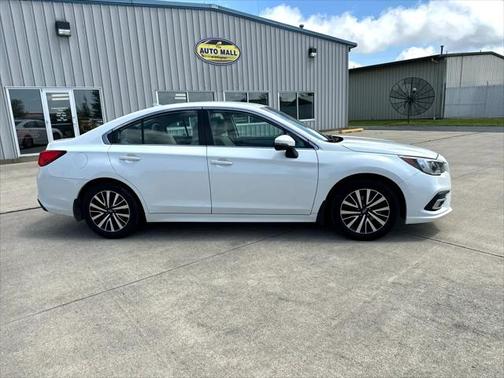 2018 Subaru Legacy Premium