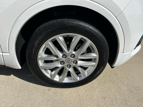 White 2020 Buick Envision Premium I