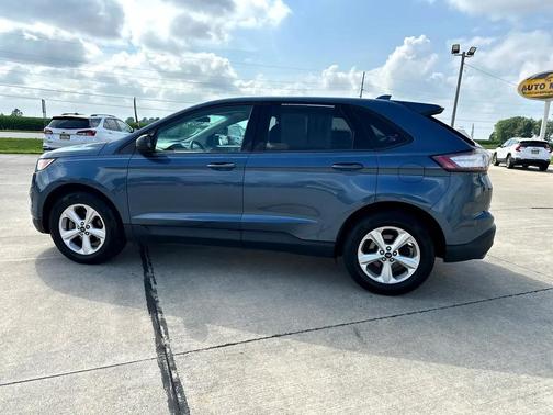 2018 Ford Edge SE