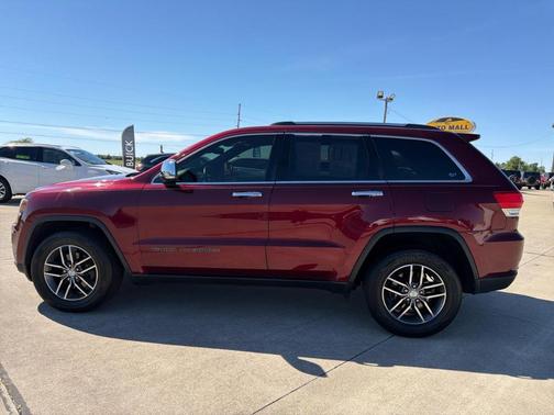 Burgundy 2017 Jeep Grand Cherokee Limited
