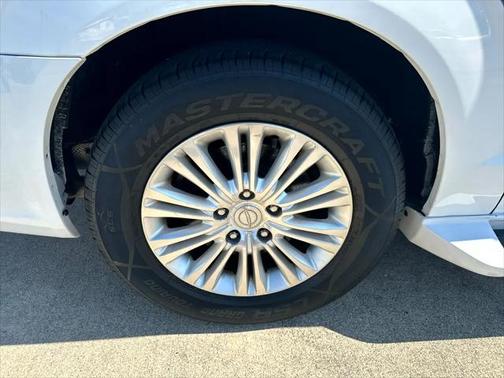 2015 Chrysler Town & Country Limited Platinum