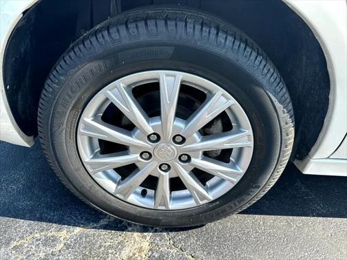 2010 Buick Lucerne CX