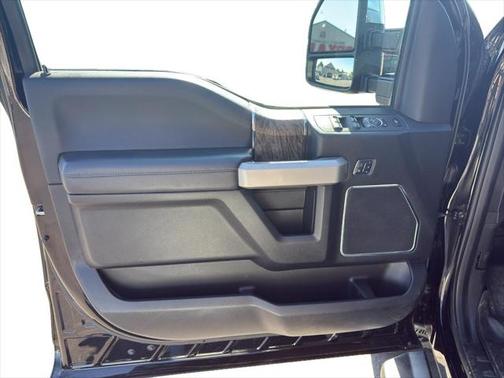 2017 Ford F-350 Lariat