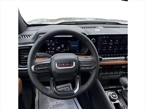 2025 GMC Canyon Base