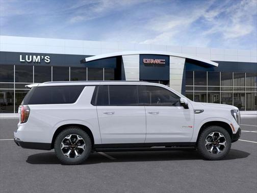 2025 GMC Yukon XL AT4