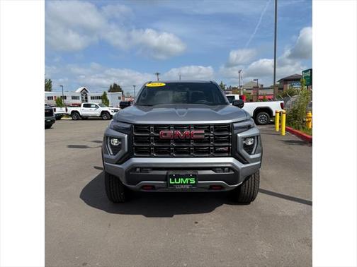 2025 GMC Canyon Base