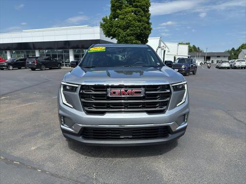 2024 GMC Acadia Uplevel