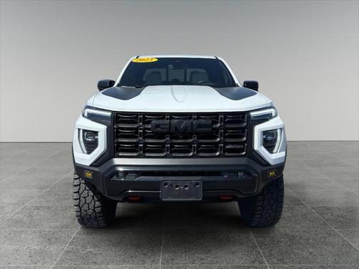 2023 GMC Canyon AT4X