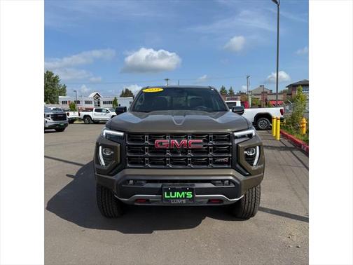 2025 GMC Canyon Base