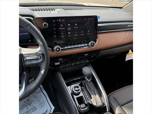 2025 GMC Canyon Base