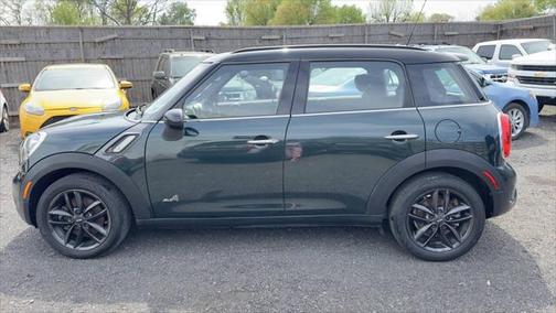 2012 MINI Cooper S Countryman Base