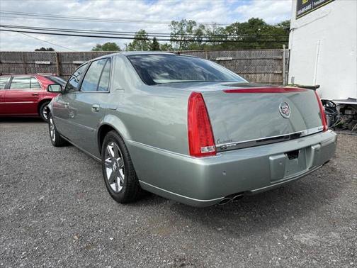 2006 Cadillac DTS Luxury