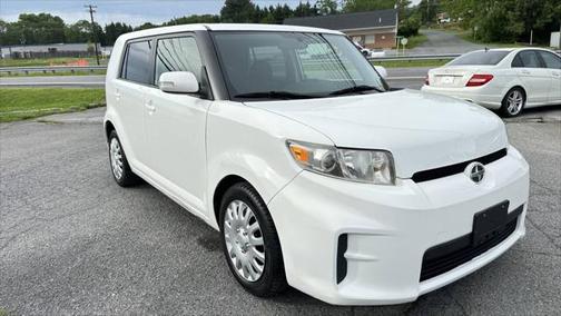 2012 Scion xB Release Series 9.0