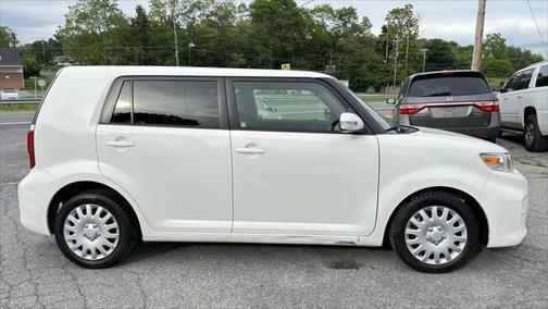 2012 Scion xB Release Series 9.0