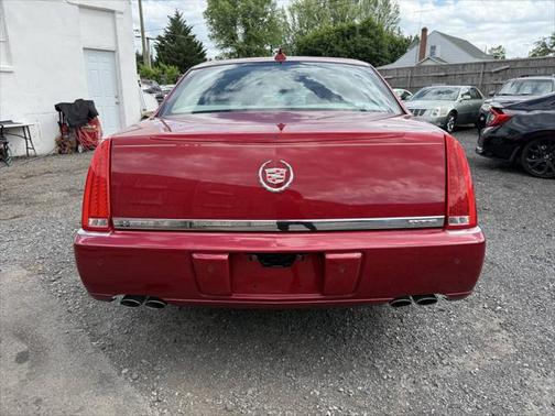 2010 Cadillac DTS Luxury Collection