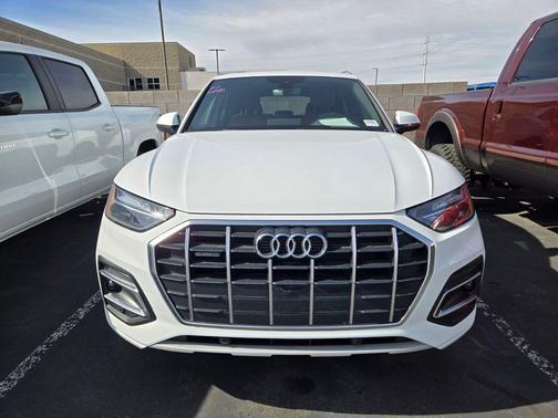 2023 Audi Q5 40 Premium