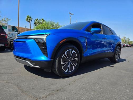 Riptide Blue Metallic 2024 Chevrolet Blazer EV eAWD LT