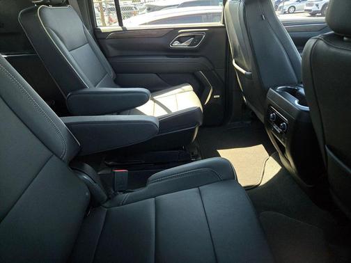 Radiant Red Tintcoat 2024 Chevrolet Suburban Premier