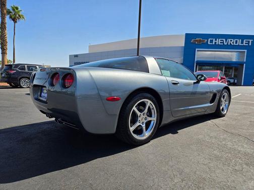 Medium Spiral Gray Metallic 2004 Chevrolet Corvette Base