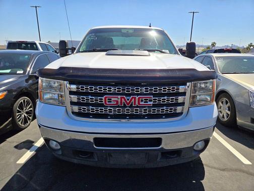 Summit White 2012 GMC Sierra 2500 SLE