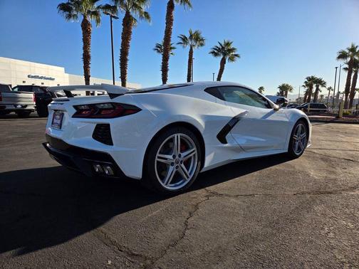 2026 Chevrolet Corvette Stingray w/1LT