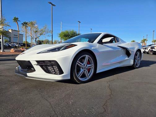 2026 Chevrolet Corvette Stingray w/1LT