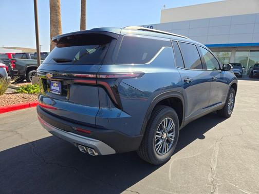 Lakeshore Blue 2026 Chevrolet Traverse LT