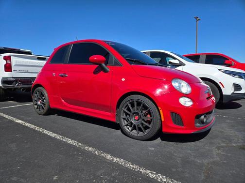 2016 FIAT 500 Abarth