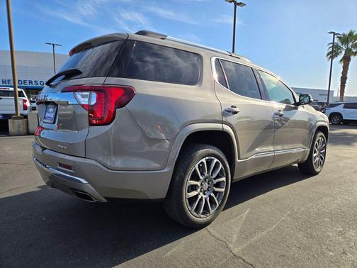 Light Stone Metallic 2023 GMC Acadia Denali