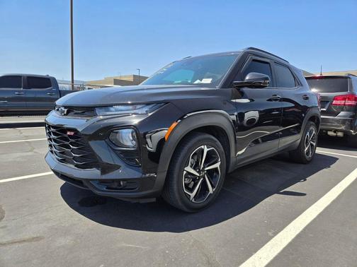 Mosaic Black Metallic 2023 Chevrolet Trailblazer RS