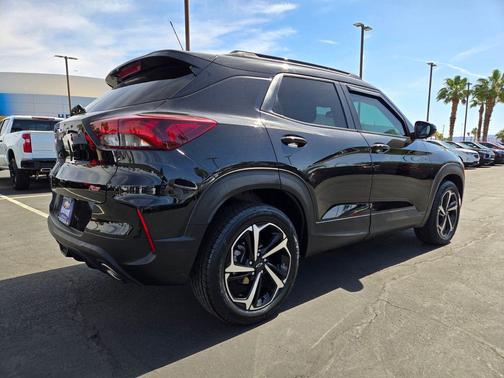 Mosaic Black Metallic 2023 Chevrolet Trailblazer RS