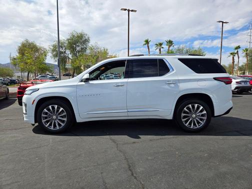 2022 Chevrolet Traverse Premier