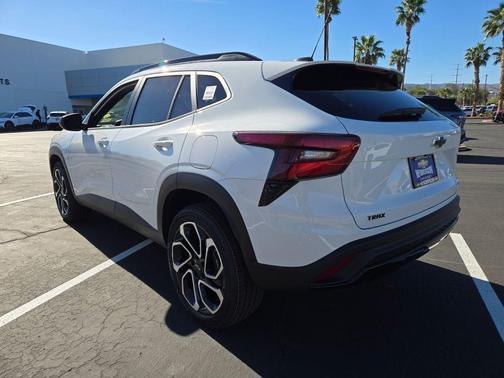 2026 Chevrolet Trax FWD 2RS