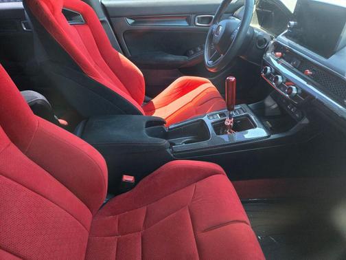Championship White 2023 Honda Civic Type R Touring