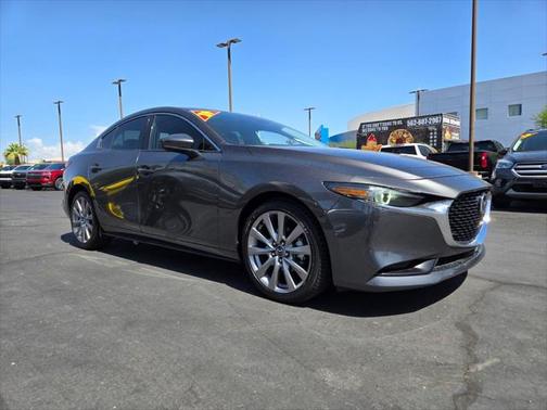 2019 Mazda Mazda3 FWD w/Premium Package